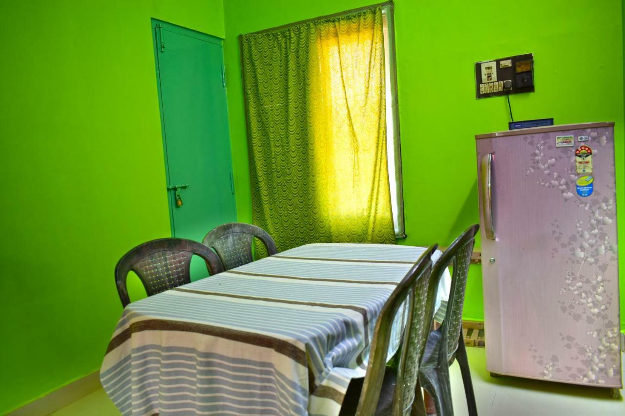 Kozee Kaves Hotel Йелагири Екстериор снимка