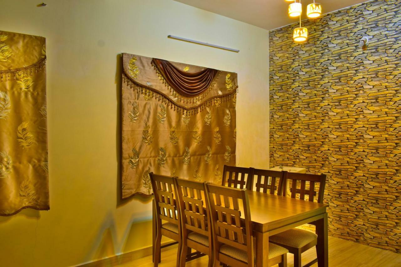 Kozee Kaves Hotel Йелагири Екстериор снимка