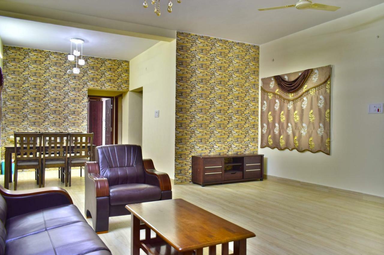 Kozee Kaves Hotel Йелагири Екстериор снимка